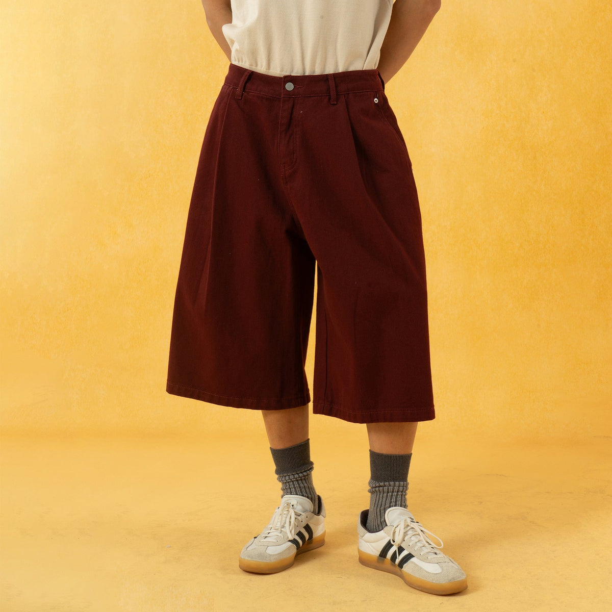CLP Rivet-Pleat Wide-Leg Knee-Length Shorts