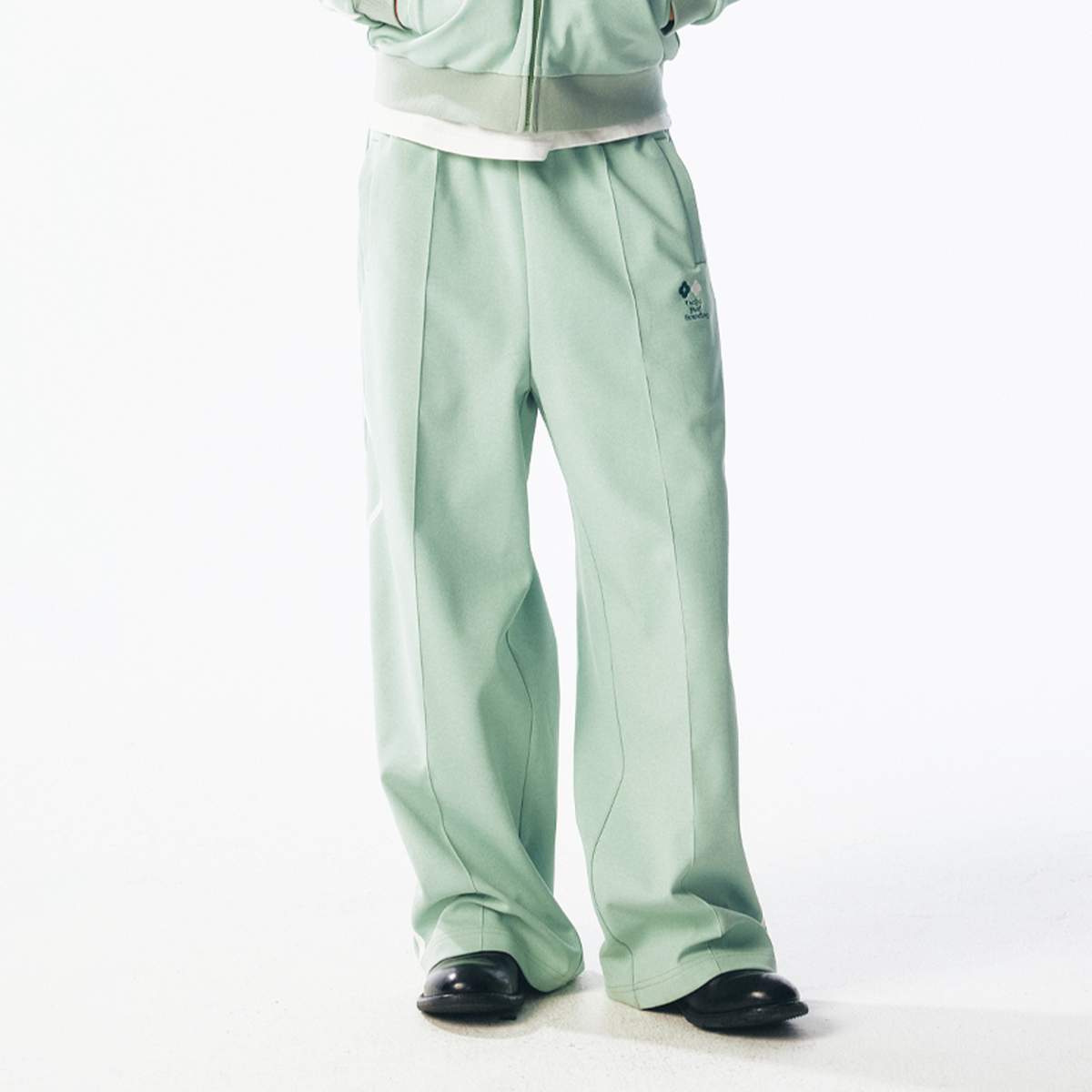 Curved Stripe Quick-Dry Track Pants